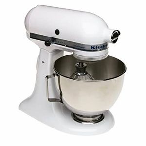 🔥 KitchenAid 300 Watt 4 1/2 Quart Stand Mixer